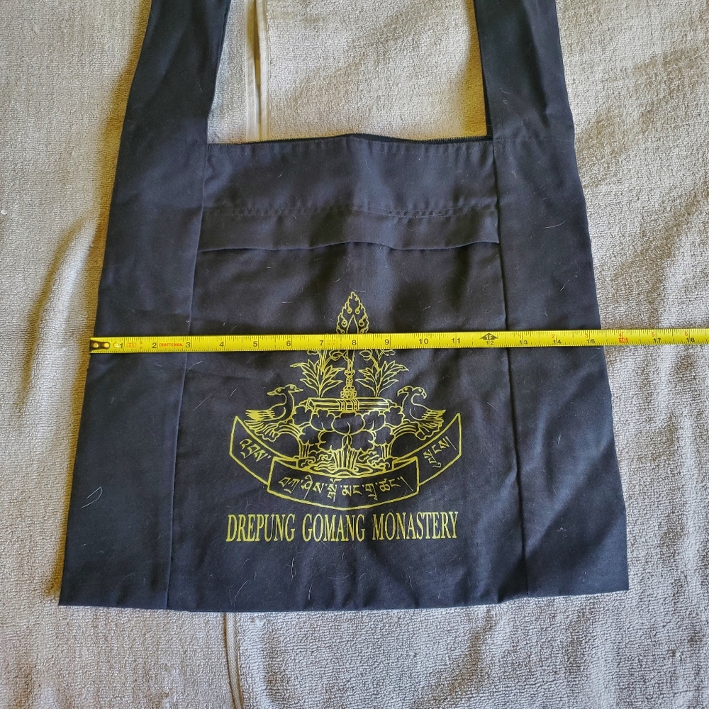 FINAL MARKDOWN- Black Crossbody Bag - Picture 7 of 10